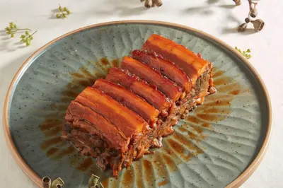 Chiuchow Style Braised Pork Belly with Preserved Vegetables