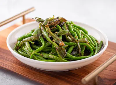 Beans with Fried Pepper