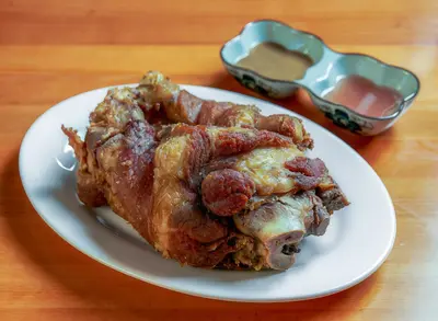 Crispy Pata