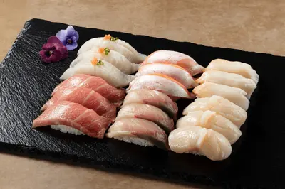 Premium Sushi Platter (18 pcs.)