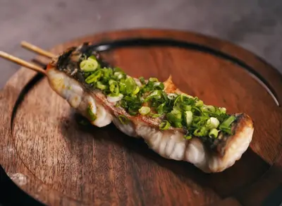 Salt Grilled Fresh White Eel Skewer (1 Skewer)