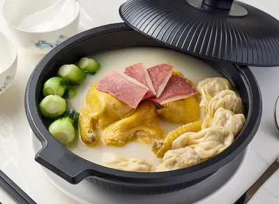 Chicken and Wonton Soup (Standard)