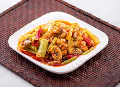 Stir-fried Frog with Pickled Peppers
