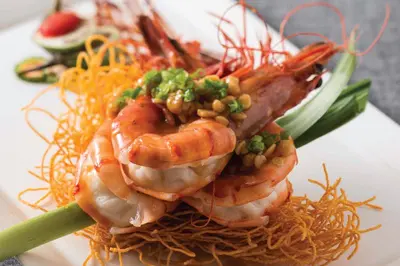 Sautéed Baked Prawns & Turnip Cakes in Puning Bean Sauce